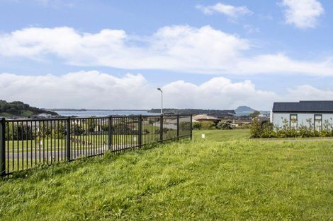 Photo of property in 35 Ridge Drive, Omokoroa, 3114