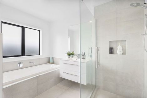 Photo of property in 19 Faber Place, Rototuna North, Hamilton, 3210