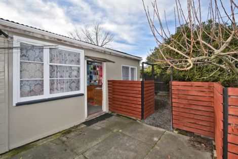 Photo of property in 4 Damien Place, Bromley, Christchurch, 8062