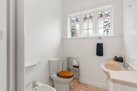 Photo of property in 33 Churchill Road, Cockle Bay, Auckland, 2014