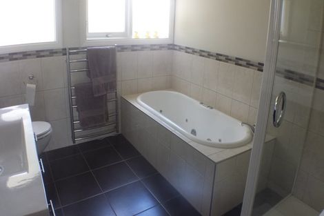 Photo of property in 17 Washington Avenue, Glendowie, Auckland, 1071