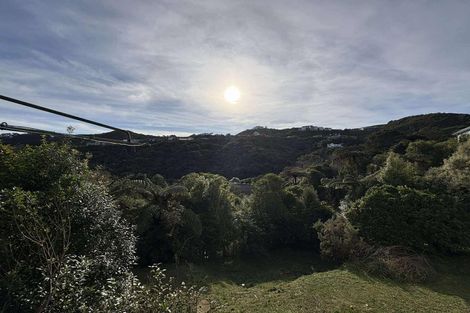 Photo of property in 21 Montgomery Avenue, Karori, Wellington, 6012