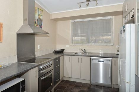 Photo of property in 34 View Road, Hikurangi, 0114