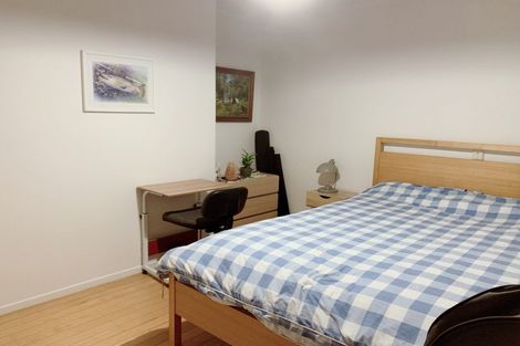 Photo of property in 2/134 Onewa Road, Northcote, Auckland, 0627