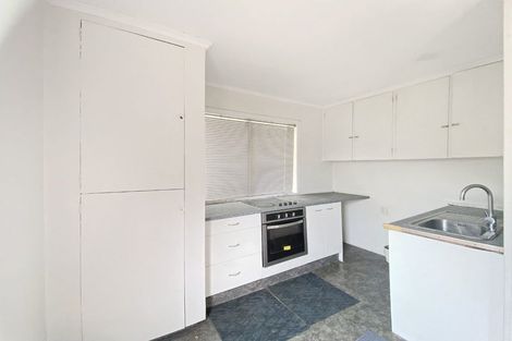 Photo of property in 99 Seabrook Avenue, New Lynn, Auckland, 0600