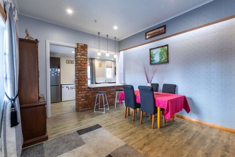 Photo of property in 55 Swinburn Street, Dannevirke, 4930