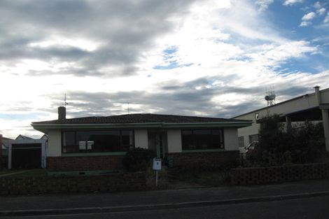 Photo of property in 2 Stewart Street, Balclutha, 9230