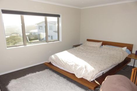 Photo of property in 30b Havana Rise, Grenada Village, Wellington, 6037