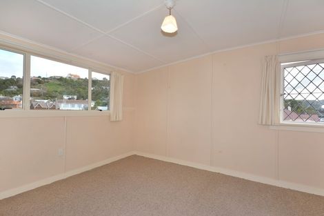 Photo of property in 217 Bay View Road, Saint Clair, Dunedin, 9012