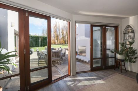 Photo of property in 20 Waimana Place, Wanaka, 9305