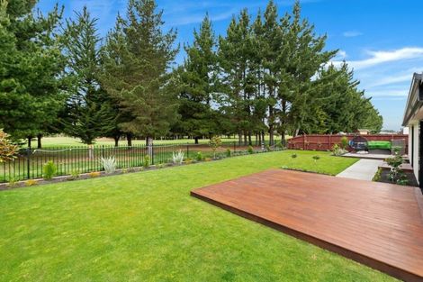 Photo of property in 19 Kohunga Crescent, Bottle Lake, Christchurch, 8083
