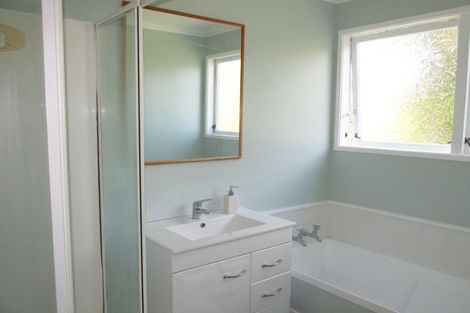 Photo of property in 18 Marine Parade, Wairoa, 4108