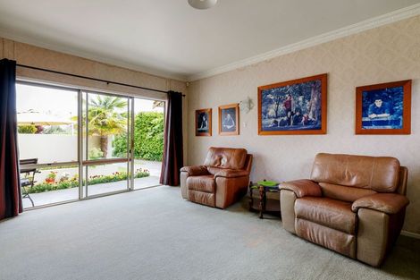 Photo of property in 10 Madill Road, St Andrews, Hamilton, 3200