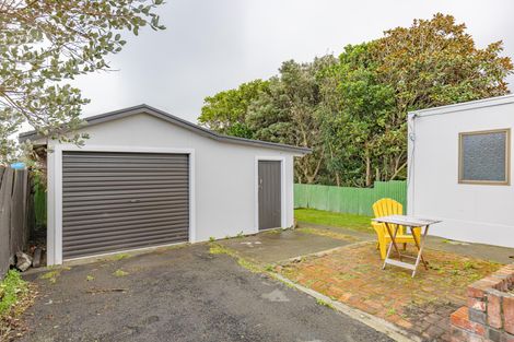 Photo of property in 9 Manuka Street, Castlecliff, Whanganui, 4501