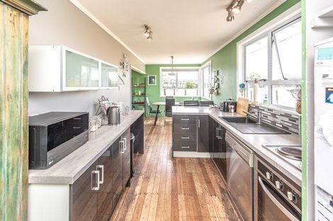 Photo of property in 20 Tawhero Street, Gonville, Whanganui, 4501