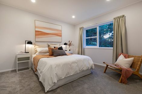 Photo of property in 4 Kerrymaria Place, Hillcrest, Auckland, 0627