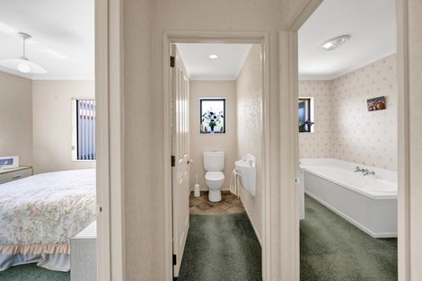 Photo of property in 3 Saddle Row, Welbourn, New Plymouth, 4310