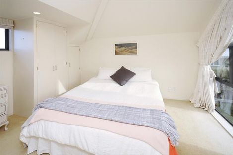 Photo of property in 6b Bradshaw Terrace, Riccarton, Christchurch, 8011