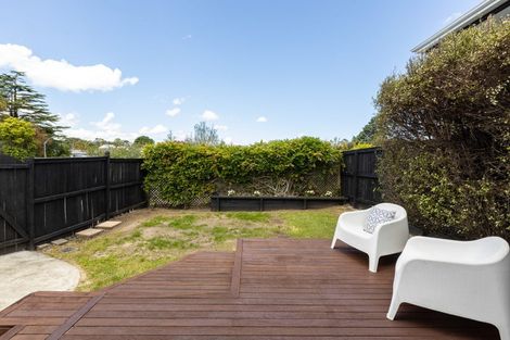 Photo of property in 1/45 Seine Road, Forrest Hill, Auckland, 0620