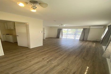 Photo of property in 36 Goodwood Drive, Goodwood Heights, Auckland, 2105