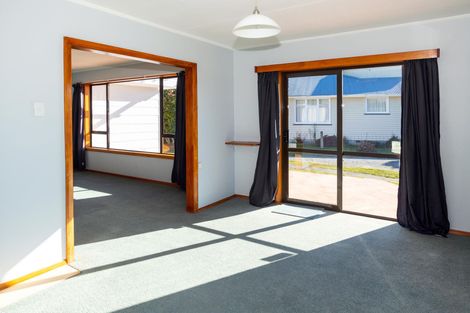 Photo of property in 25 Connolly Street, Geraldine, 7930