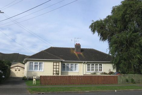 Photo of property in 24 Churton Crescent, Taita, Lower Hutt, 5011