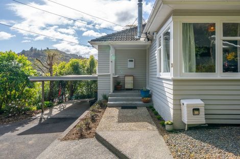 Photo of property in 38 Hine Road, Wainuiomata, Lower Hutt, 5014