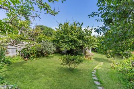 Photo of property in 24 St Albans Avenue, Mount Eden, Auckland, 1024