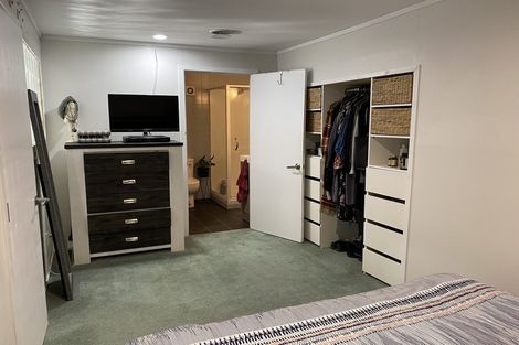 Photo of property in 25 Routley Drive, Glen Eden, Auckland, 0602