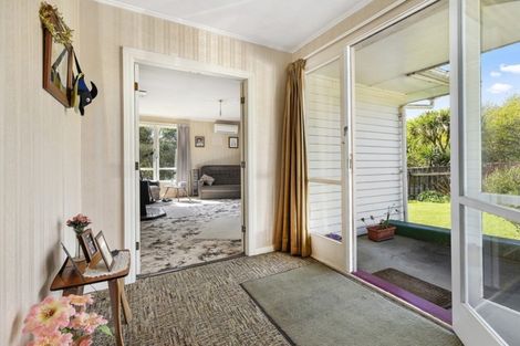 Photo of property in 15 Main Road, Tawa, Wellington, 5028