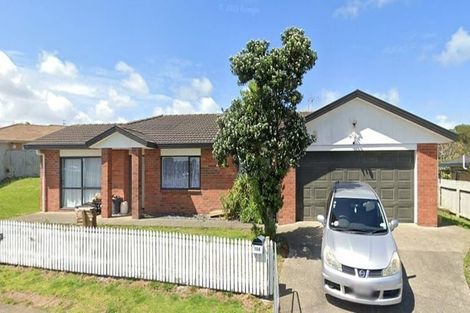 Photo of property in 104 Pitt Avenue, Clendon Park, Auckland, 2103