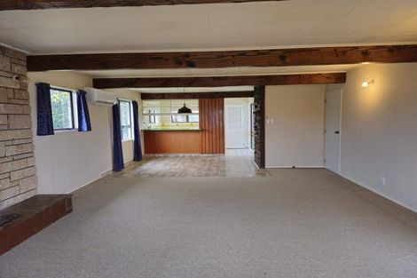 Photo of property in 43 Duckworth Crescent, Greenmeadows, Napier, 4112