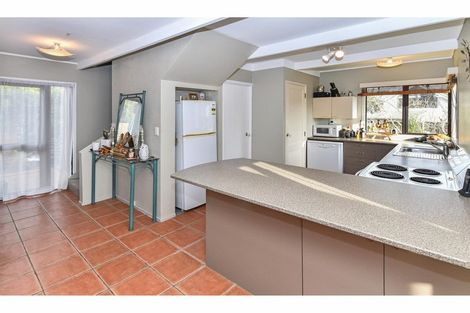 Photo of property in 2/10 Mcinnes Road, Weymouth, Auckland, 2103