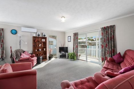Photo of property in 24c Huia Avenue, Forest Lake, Hamilton, 3200