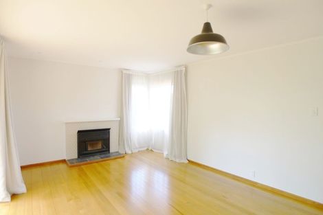 Photo of property in 42 Kervil Avenue, Te Atatu Peninsula, Auckland, 0610