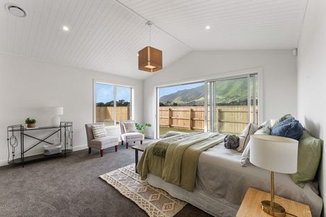 Photo of property in 7 Pihoihoi Close, Waikanae, 5036