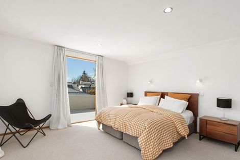 Photo of property in 31 Wroxton Terrace, Merivale, Christchurch, 8014