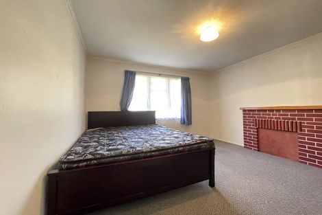Photo of property in 67 Seabrook Avenue, New Lynn, Auckland, 0600