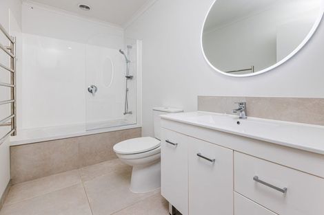 Photo of property in 20 Harore Road, Takanini, 2112