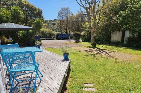 Photo of property in 9 Milton Terrace, Picton, 7220