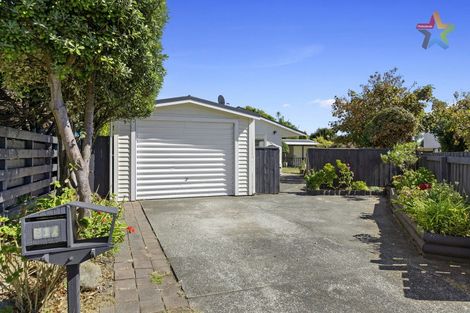 Photo of property in 21b Olive Terrace, Paraparaumu Beach, Paraparaumu, 5032