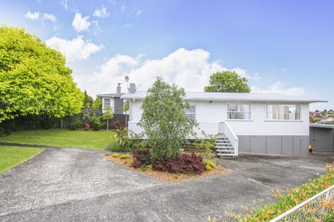 Photo of property in 26 Kirby Street, Glendene, Auckland, 0602