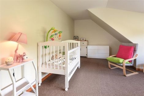 Photo of property in 8 Hugh Street, Sawyers Bay, Port Chalmers, 9023