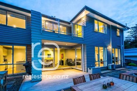 Photo of property in 19 Miromiro Street, Greenhithe, Auckland, 0632