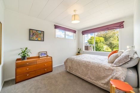 Photo of property in 30 Longfellow Street, Trentham, Upper Hutt, 5018