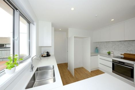 Photo of property in 12 Scotston Avenue, St Albans, Christchurch, 8052