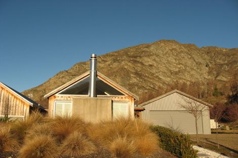 Photo of property in 21 Mathias Terrace, Arthurs Point, Queenstown, 9371