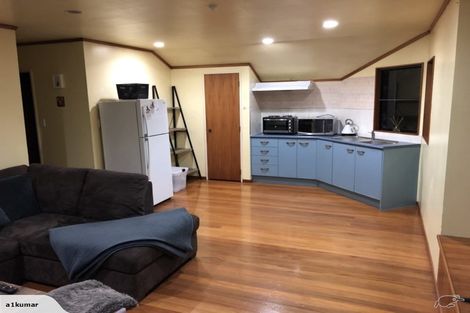 Photo of property in 104 Lawrence Crescent, Hillpark, Auckland, 2102