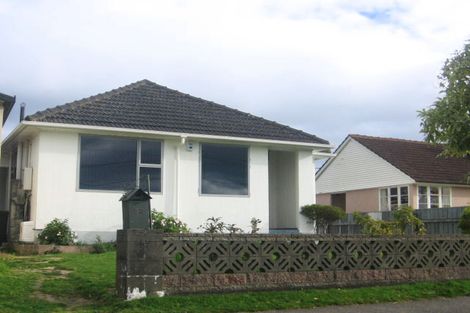 Photo of property in 52 Guthrie Street, Waterloo, Lower Hutt, 5011