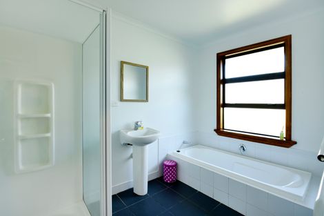 Photo of property in 22 Whiting Drive, Wakefield, 7025